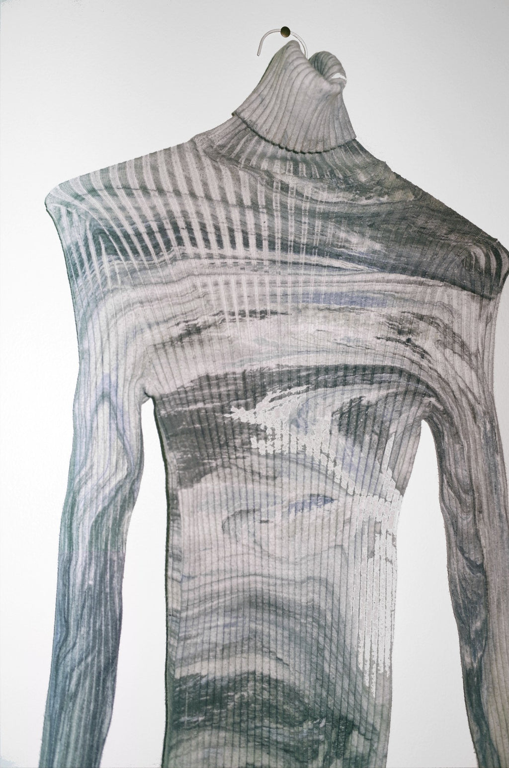 NONNA Turtleneck in Earth Marble