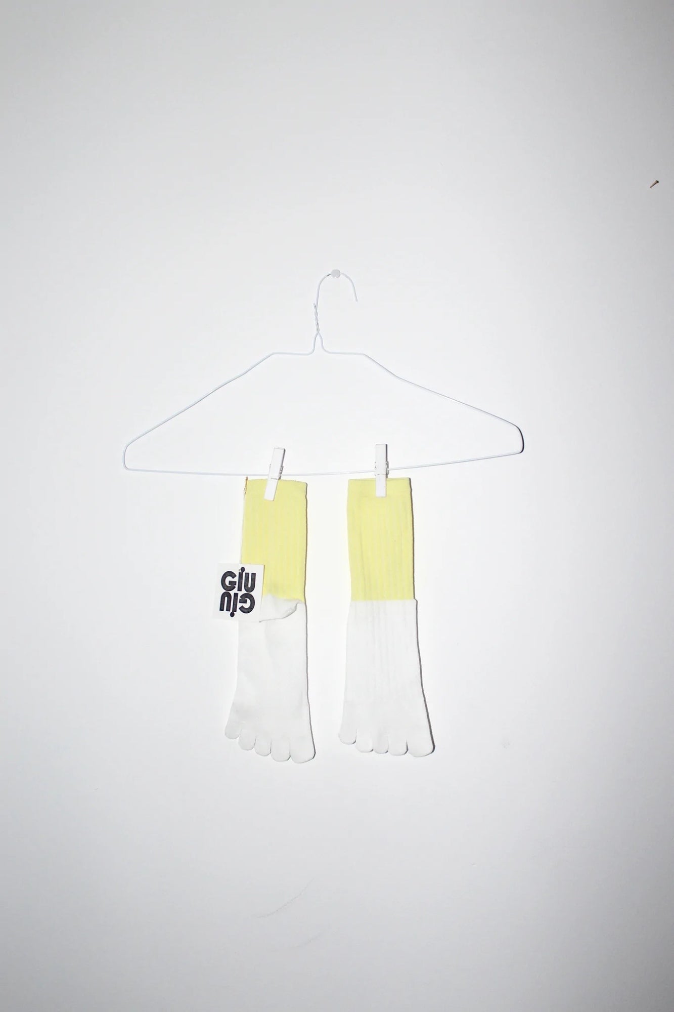 AIR Reflexology Sock in Bleach/Chamomile