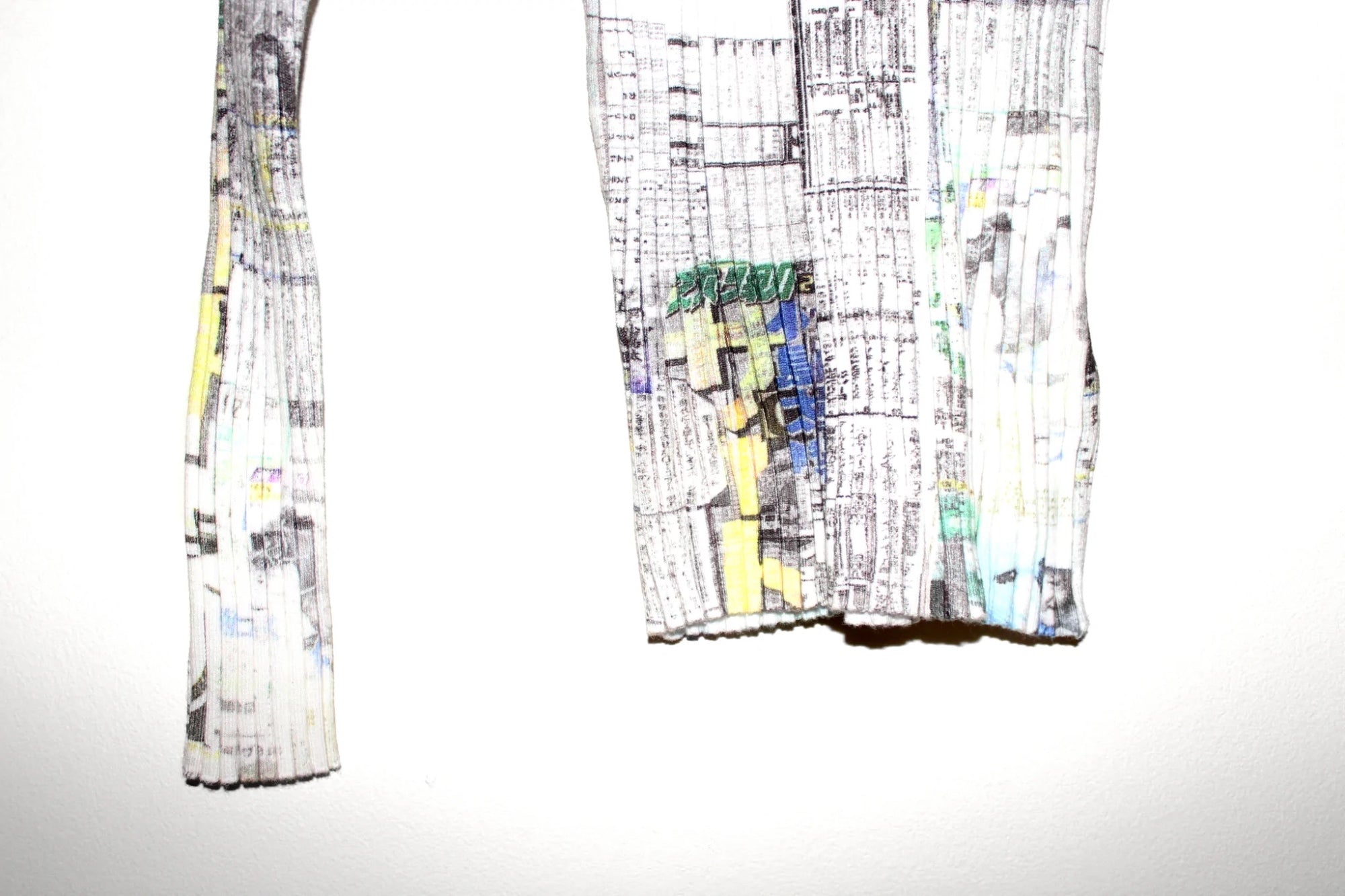 NONNA Turtleneck in Shinbun